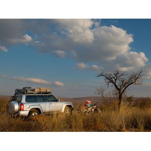 Nissan Patrol Y61 Slimline II Roof Rack Kit