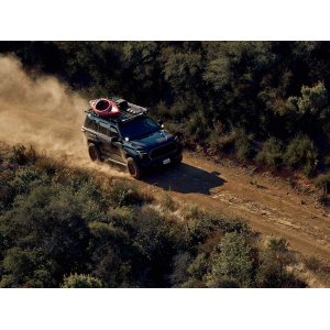 Toyota Sequoia (2022-Current) Slimline II Roof Rack Kit