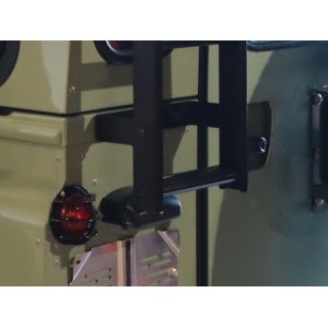 Land Rover Defender 90/110 (1983-2016) Ladder