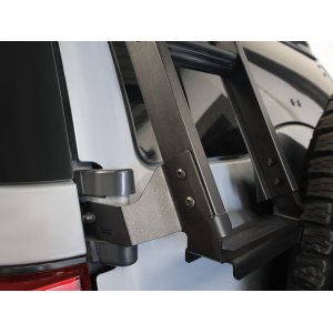 Toyota FJ Cruiser Ladder