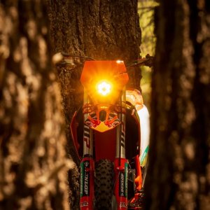 12-23 KTM\/HUSKY ON-OFF KITQUATRO COMBO