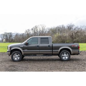 Oval nerf steps black Rough Country Crew Cab