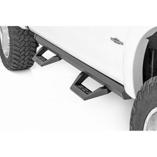 Side steps adjustable aluminium Rough Country  SRX2 Crew Cab