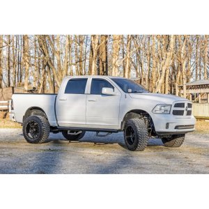 Side steps adjustable aluminium Rough Country  SRX2 Crew Cab
