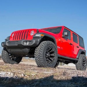 Suspension kit Rough Country Lift 2,5" 2024