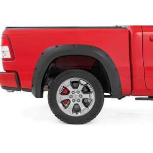 Front and rear fender flares Rough Country Pocket