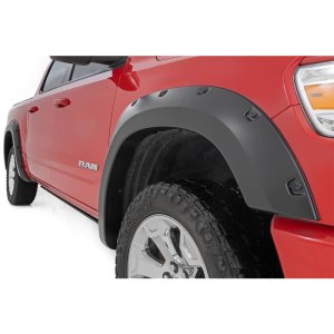 Front and rear fender flares Rough Country Pocket
