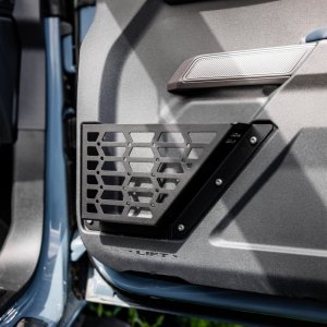 Right cargo basket Bison Gear