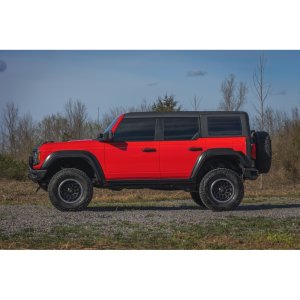 Front and rear fender flares Rough Country