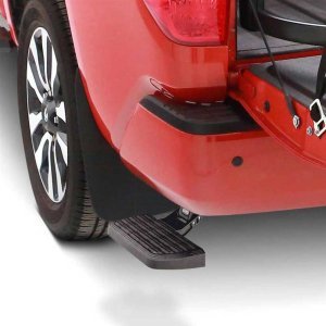 Retractable bumper step RealTruck AMP