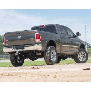 Front nitro shocks Rough Country Lift 6"