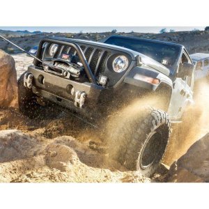 Winch with steel rope 8000 lbs Warn VR EVO 8