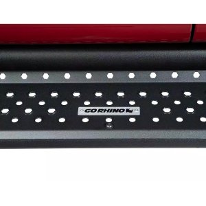 Side steps Go Rhino Dominator Xtreme D1