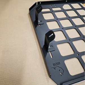 Roof shelf Bison Gear