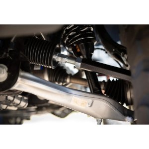 Heavy duty forged tie rod upgrade kit Rough Country