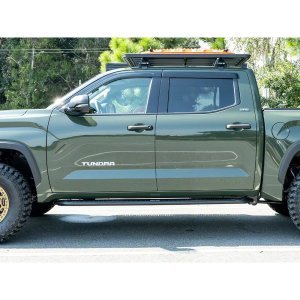 Side steps Go Rhino Dominator Xtreme DSS