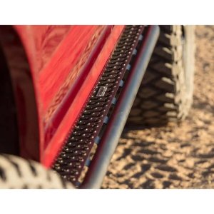 Side steps Go Rhino Dominator Xtreme D6