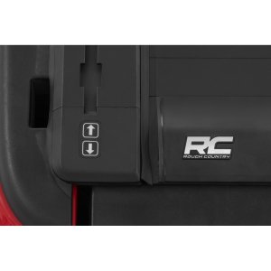 Powered retractable bed cover Rough Country 5'7"