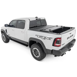 Hard bed cover tri-fold low profile Rough Country 5'7"