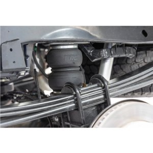 Rear air spring kit Rough Country Lift 3-6"