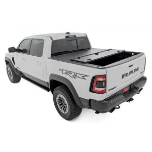 Hard bed cover tri-fold flip up Rough Country 6'4"