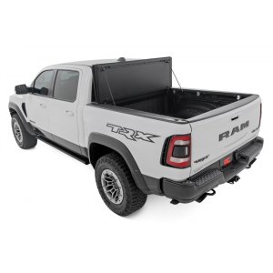 Hard bed cover tri-fold flip up Rough Country 6'4"