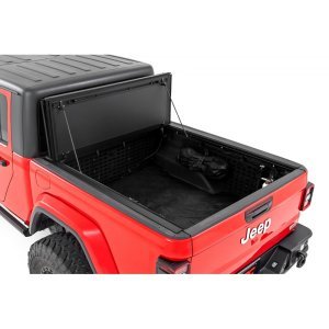 Hard bed cover tri-fold flip up Rough Country 5'