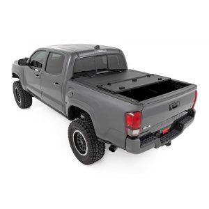 Hard bed cover tri-fold flip up Rough Country 6'