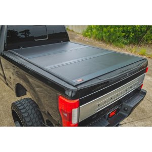 Hard bed cover tri-fold low profile Rough Country 6'10"