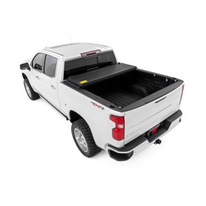 Hard bed cover tri-fold low profile Rough Country 5'9"