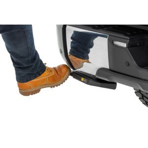 Retractable bed step Rough Country