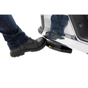Retractable bed step Rough Country