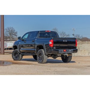 Running boards Rough Country OV2 Crew Cab