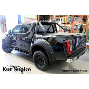 Kut Snake arku paplašinātāji  Nissan Navara D23 Monster