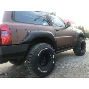 Kut Snake arku paplašinātāji  Nissan Patrol Y61 series 4