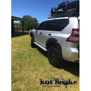 Kut Snake arku paplašinātāji Toyota Land Cruiser 150