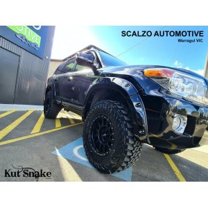 Kut Snake arku paplašinātāji Toyota Land Cruiser 200