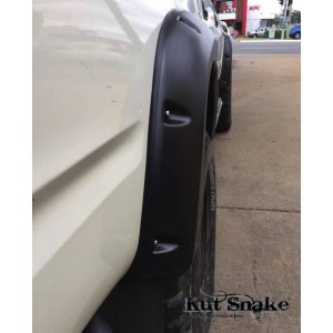 Kut Snake arku paplašinātāji Toyota Hilux Double Cab (1997-2006)